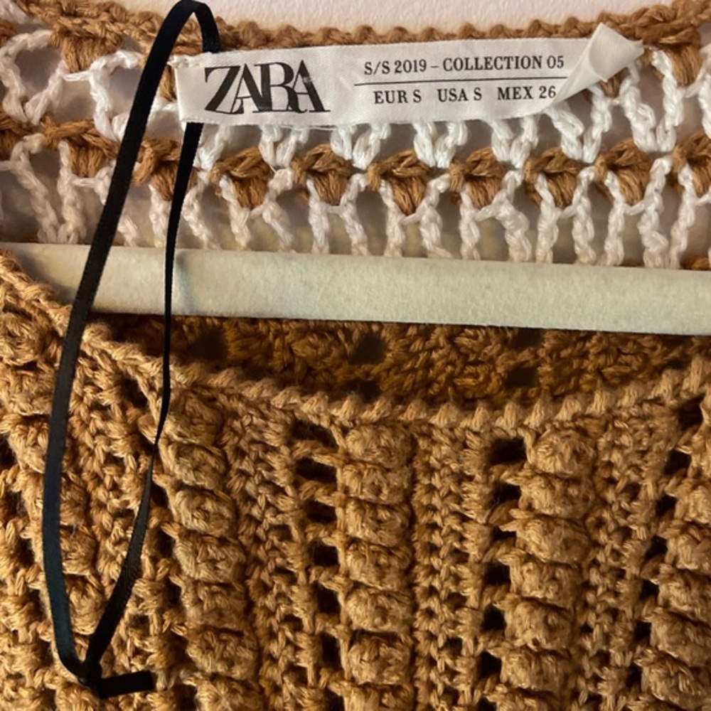 Zara Studio Fringed Two-Tone‎ Sweater Limited Edition - Picture 4 of 10